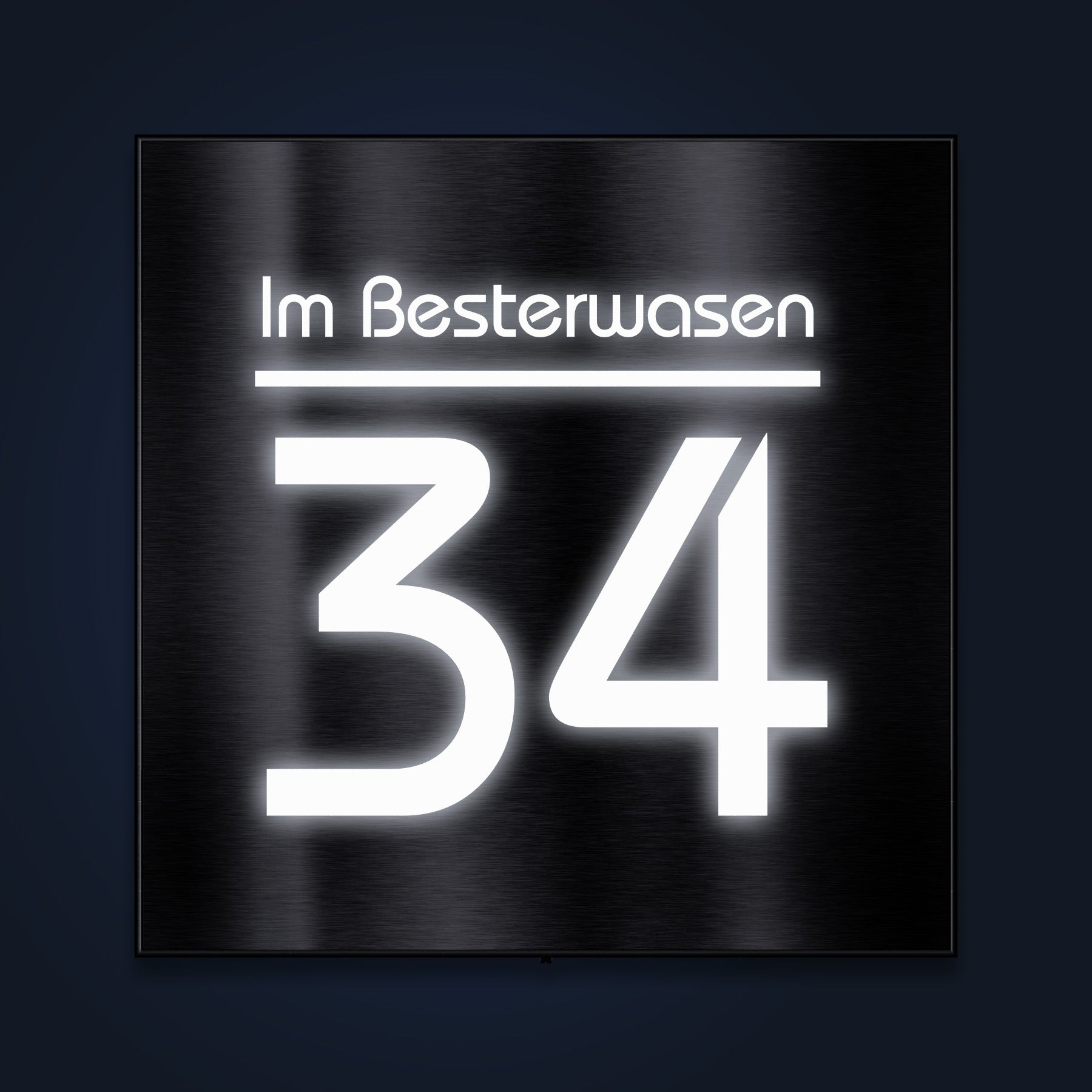 Hausnummernschild aus Edelstahl mit weißer LED-Beleuchtung