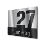 Hausnummernschild aus Edelstahl mit Straßennamen