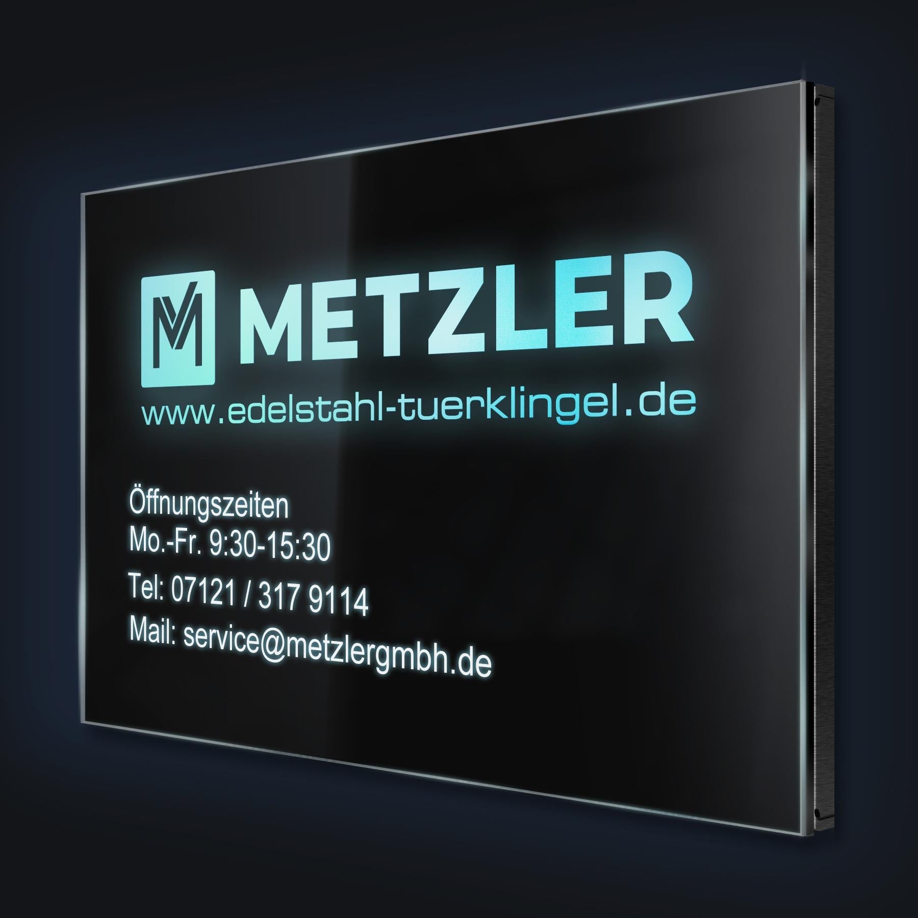 Firmenschild in Schwarz mit LED-Beleuchtung