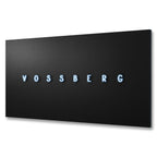 LED-Firmenschild in Schwarz mit 3D-Profilbuchstaben