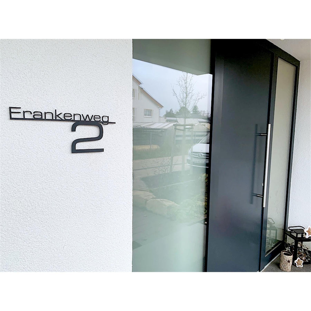 Metzler Edelstahl Schriftzug mit Straße & Hausnummer | Bach