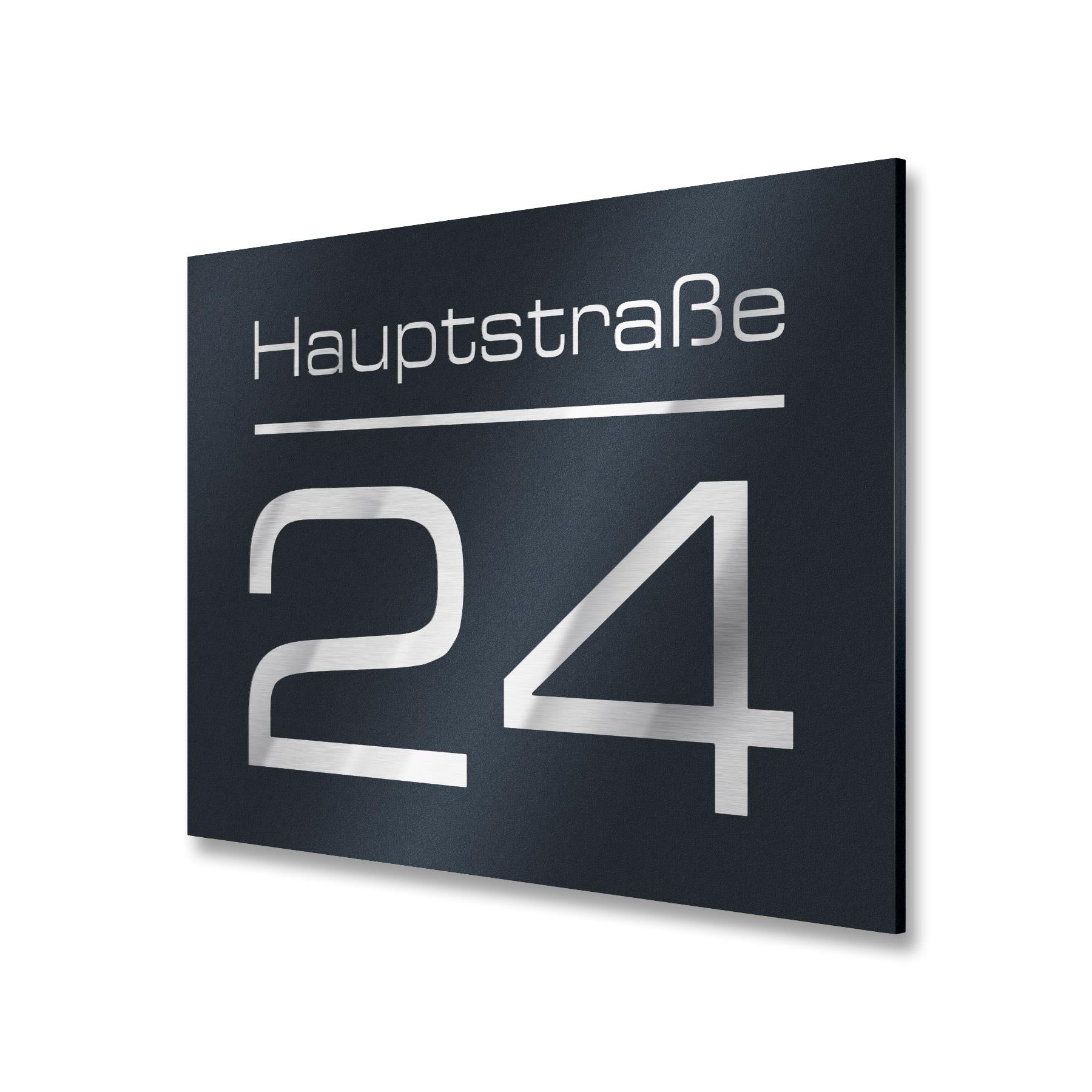 Modernes Hausnummernschild in Anthrazit RAL7016 mit individueller Gravur