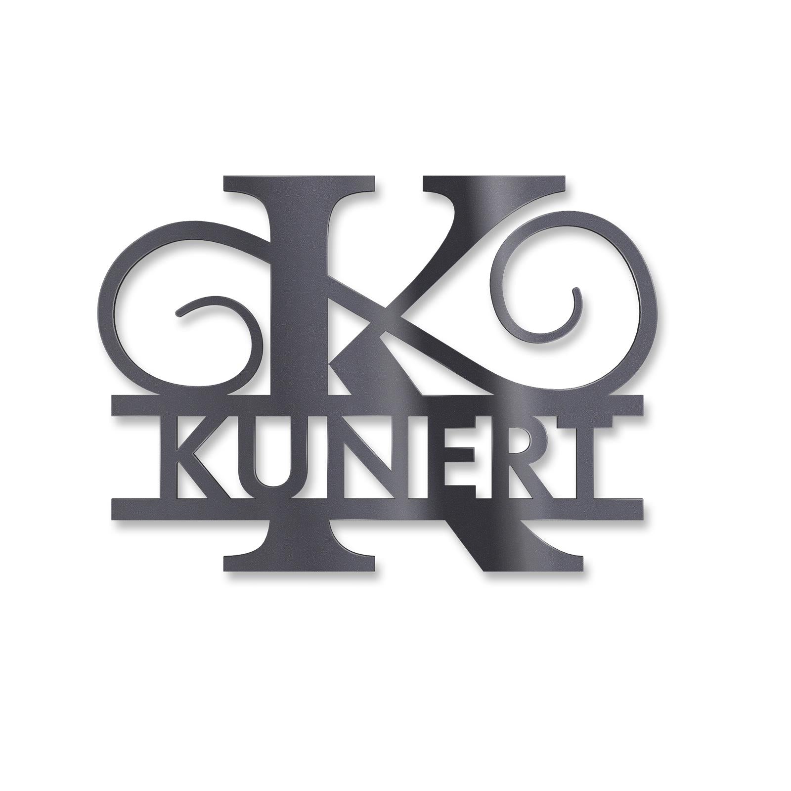 Personalisiertes Namensschild mit Monogramm in Anthrazit RAL 7016