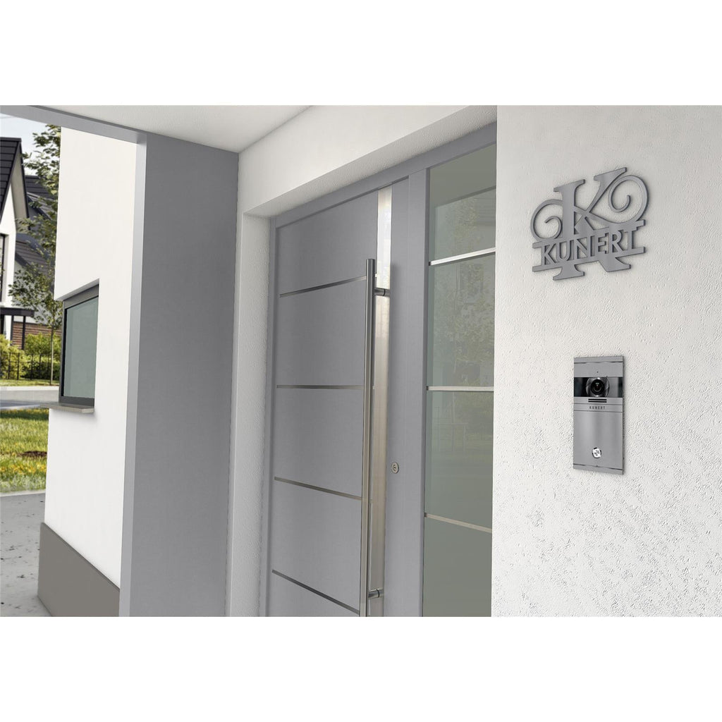 Personalisiertes Namensschild mit Monogramm in Anthrazit RAL 7016