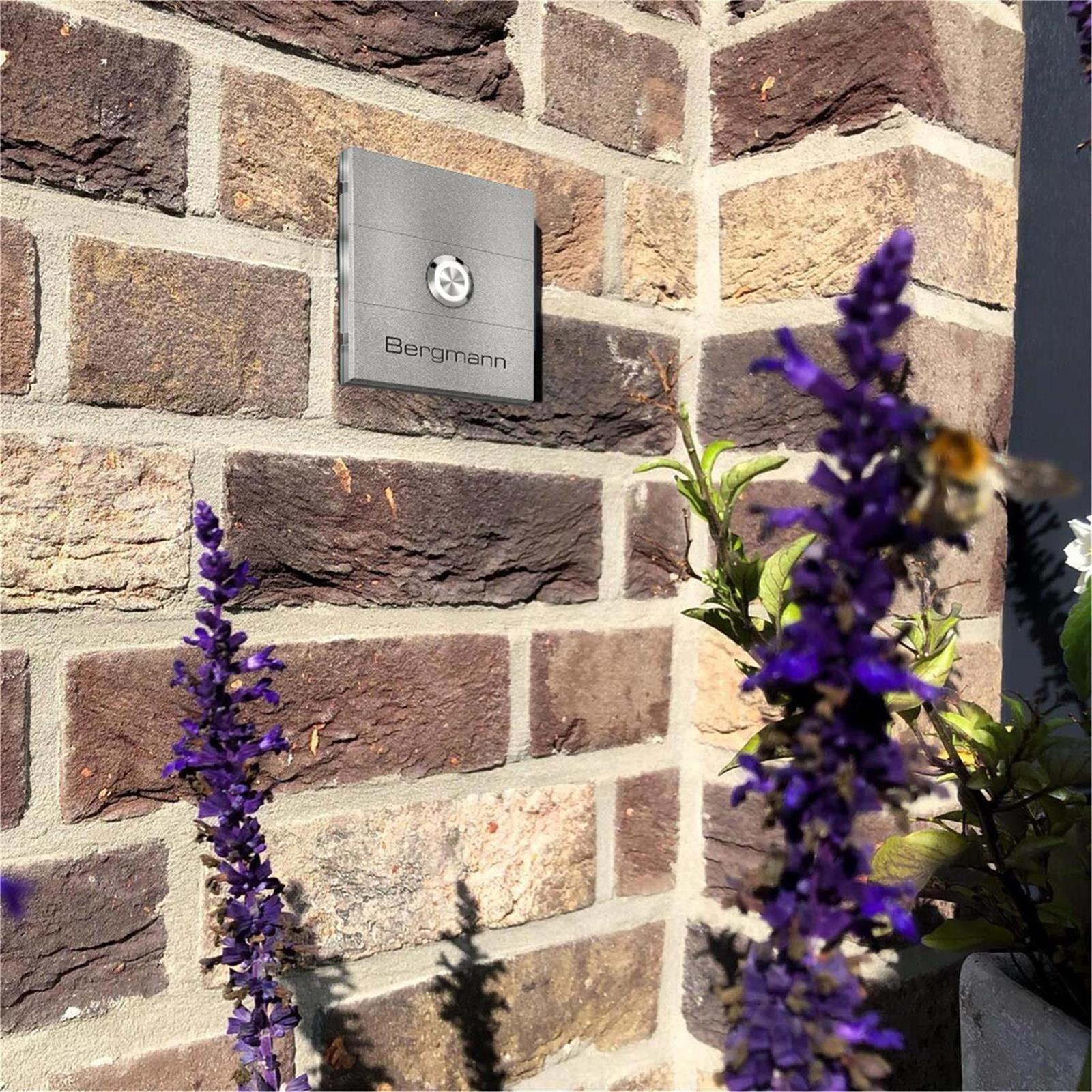 Metzler Türklingel Graualuminium austauschbare Namensschilder Gravur | Magneto