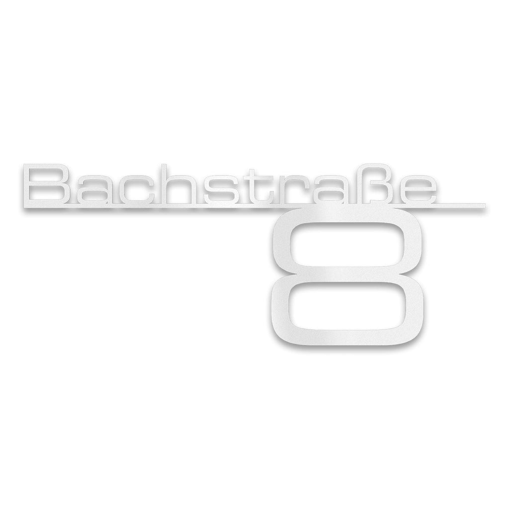 Schriftzug mit Straße & Hausnummer aus Edelstahl in Verkehrsweiß RAL 9016