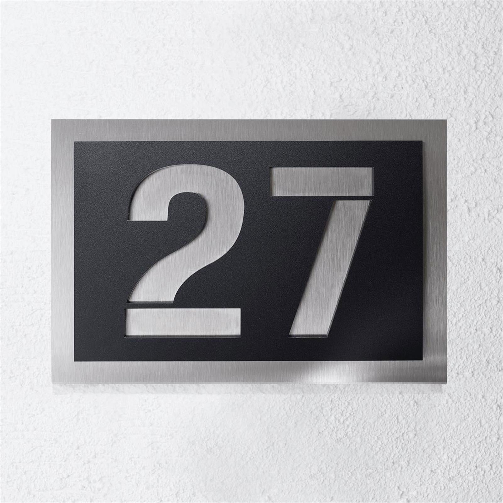 Hausnummernschild ausgestanzte Ziffer Edelstahl Schwarz
