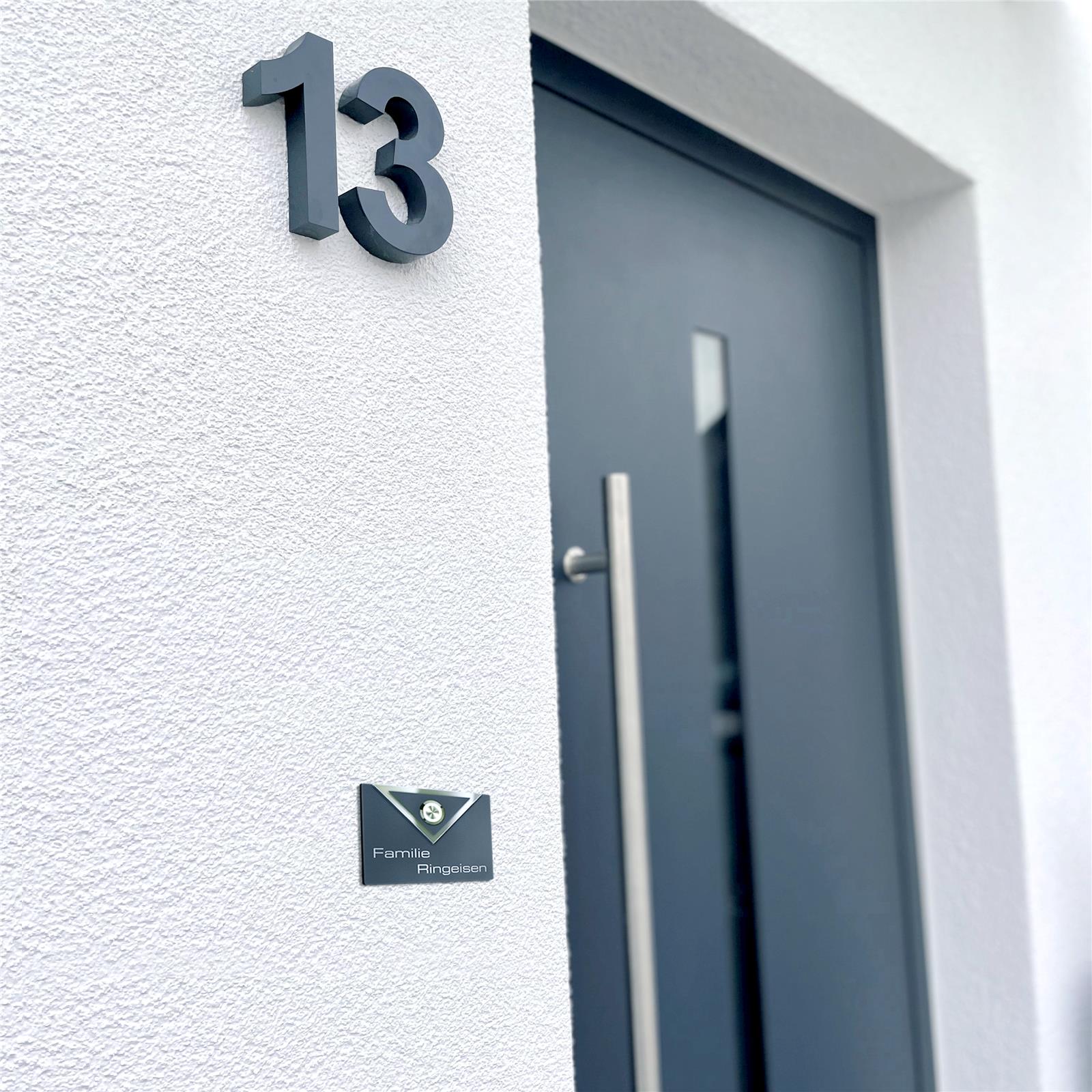 Metzler Design Klingelschild Anthrazit Gravur + LED-Drucktaster | Velora