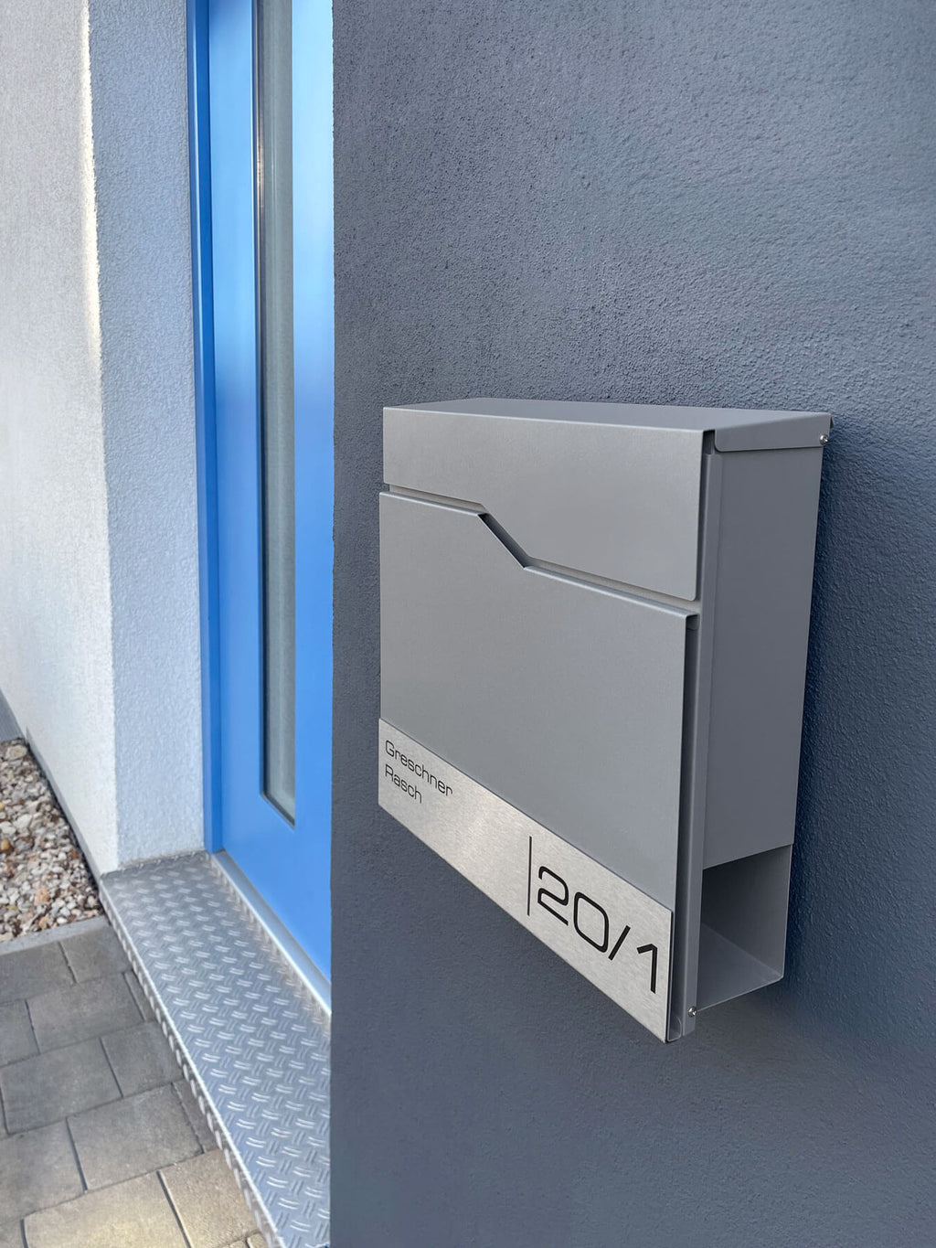 Metzler Briefkasten mit Edelstahl-Namensschild | Enno
