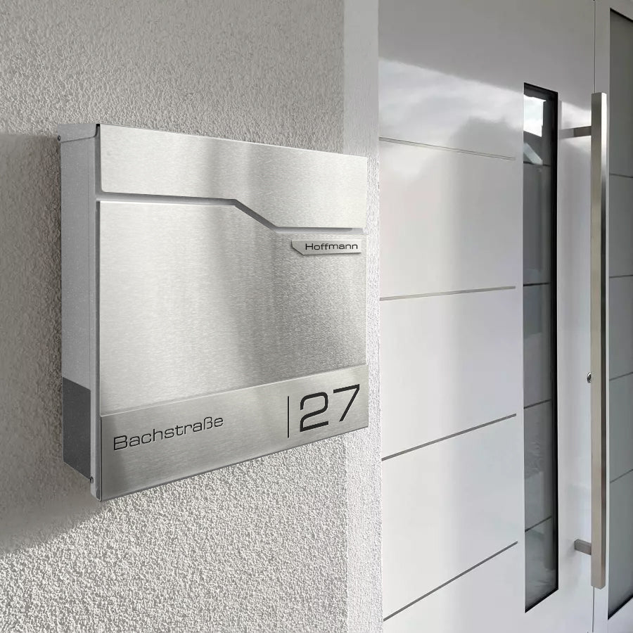 Metzler Briefkasten mit Namensschild aus Edelstahl | Thobe