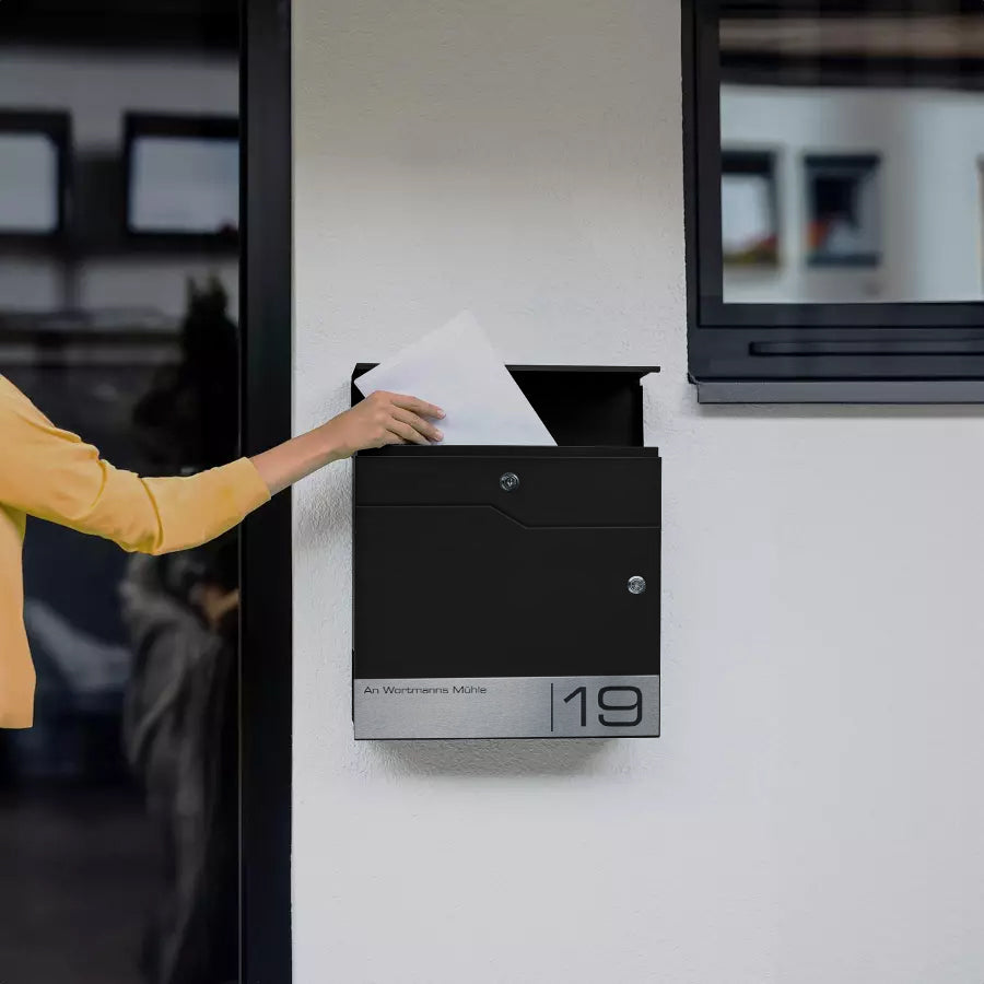 Metzler Briefkasten mit Funkklingel | personalisiert mit Gravur | Edelstahl-Namensschild | mit Zeitungsfach | Siebert