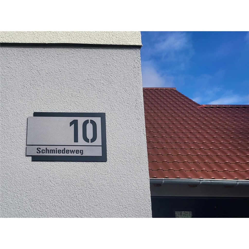 Metzler Individuelle Hausnummer aus Edelstahl