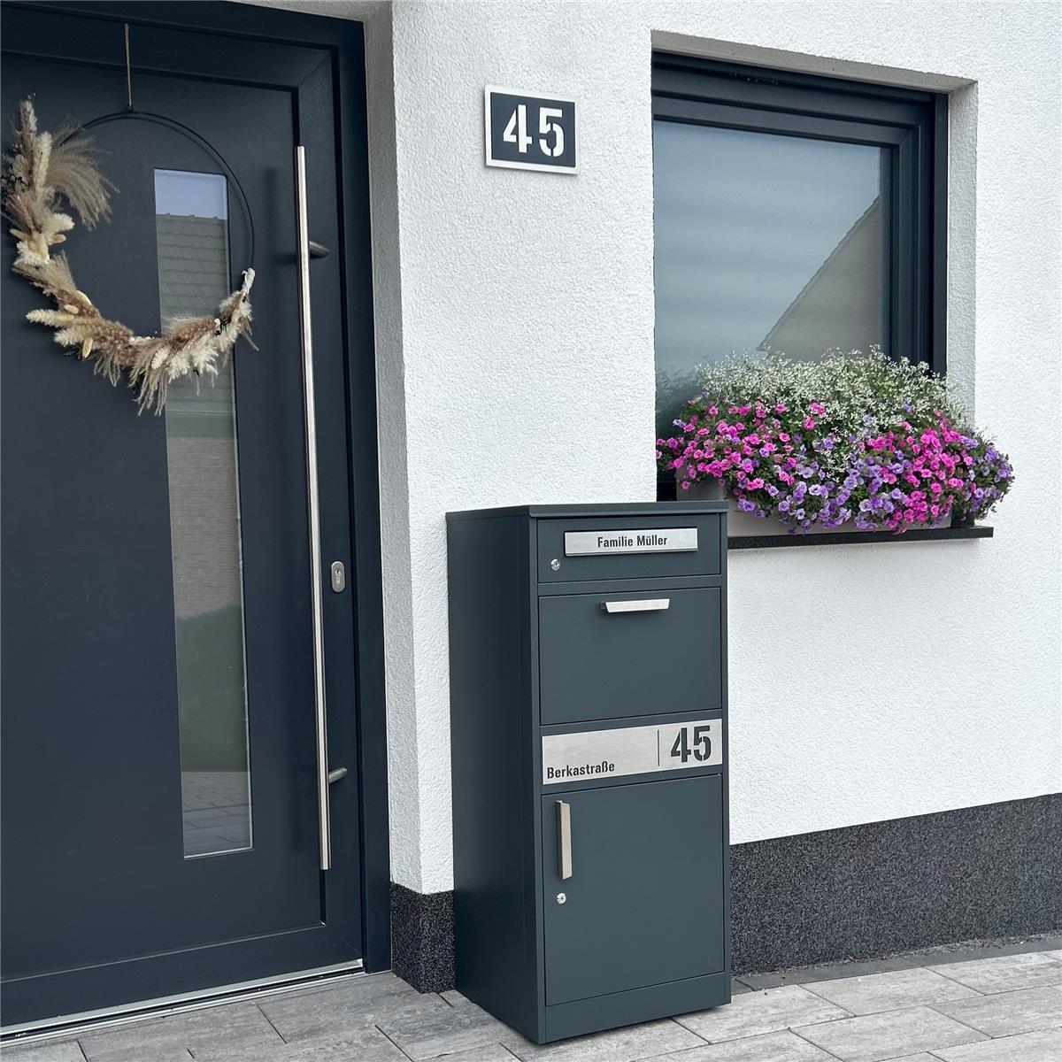 Metzler Hausnummernschild aus Edelstahl Anthrazitgrau RAL 7016
