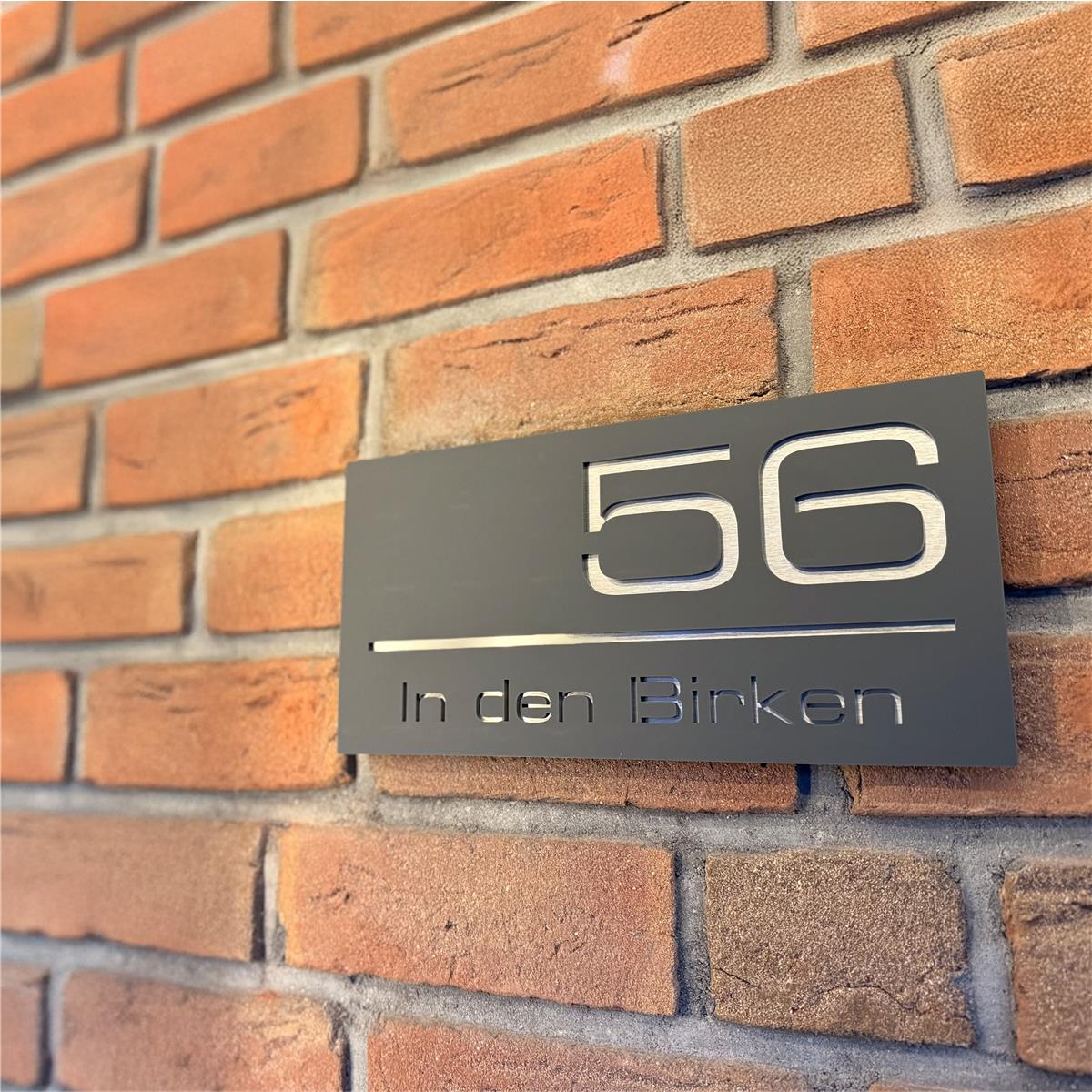 3D-Hausnummernschild aus Edelstahl in Anthrazit