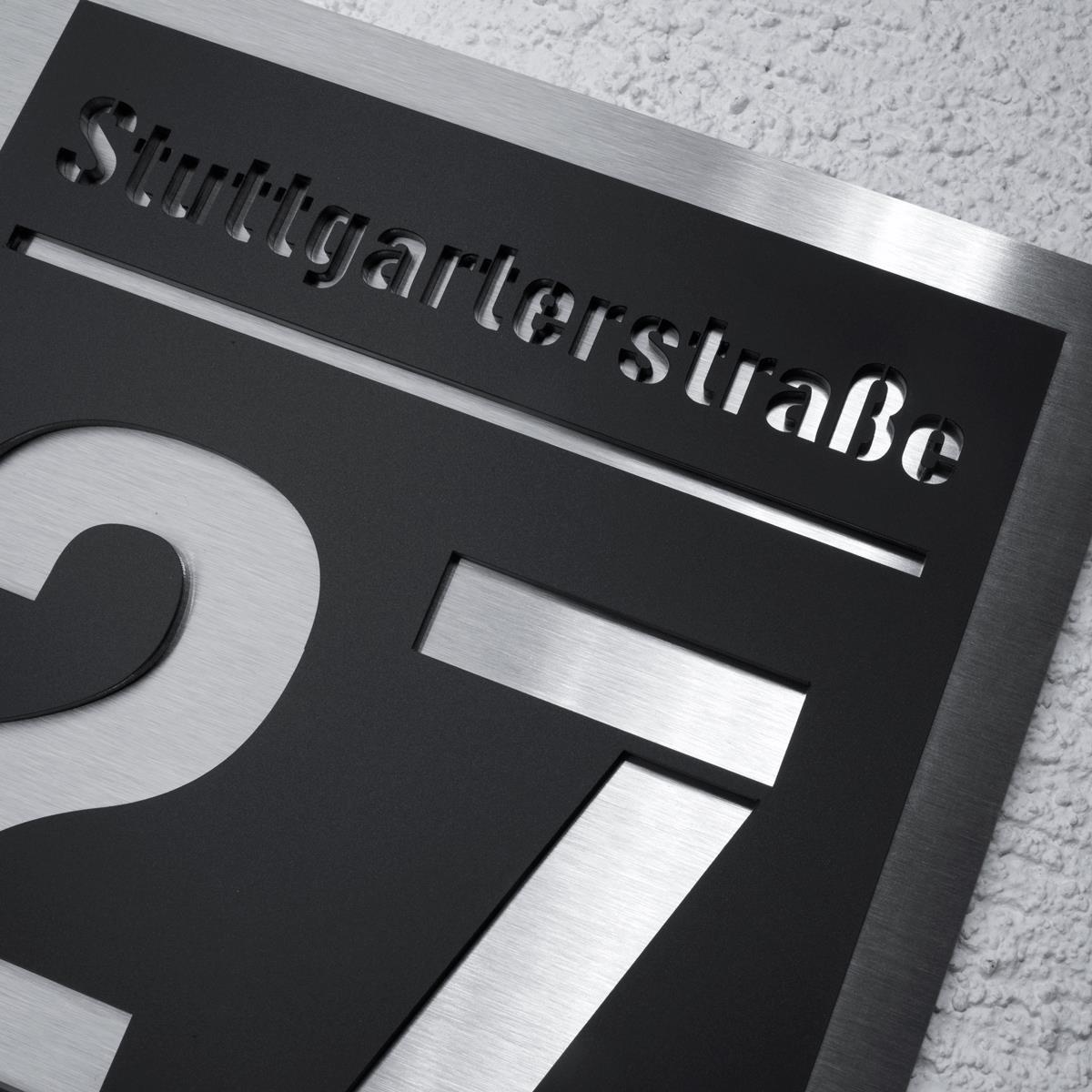 Design Hausnummer Caesar aus Edelstahl