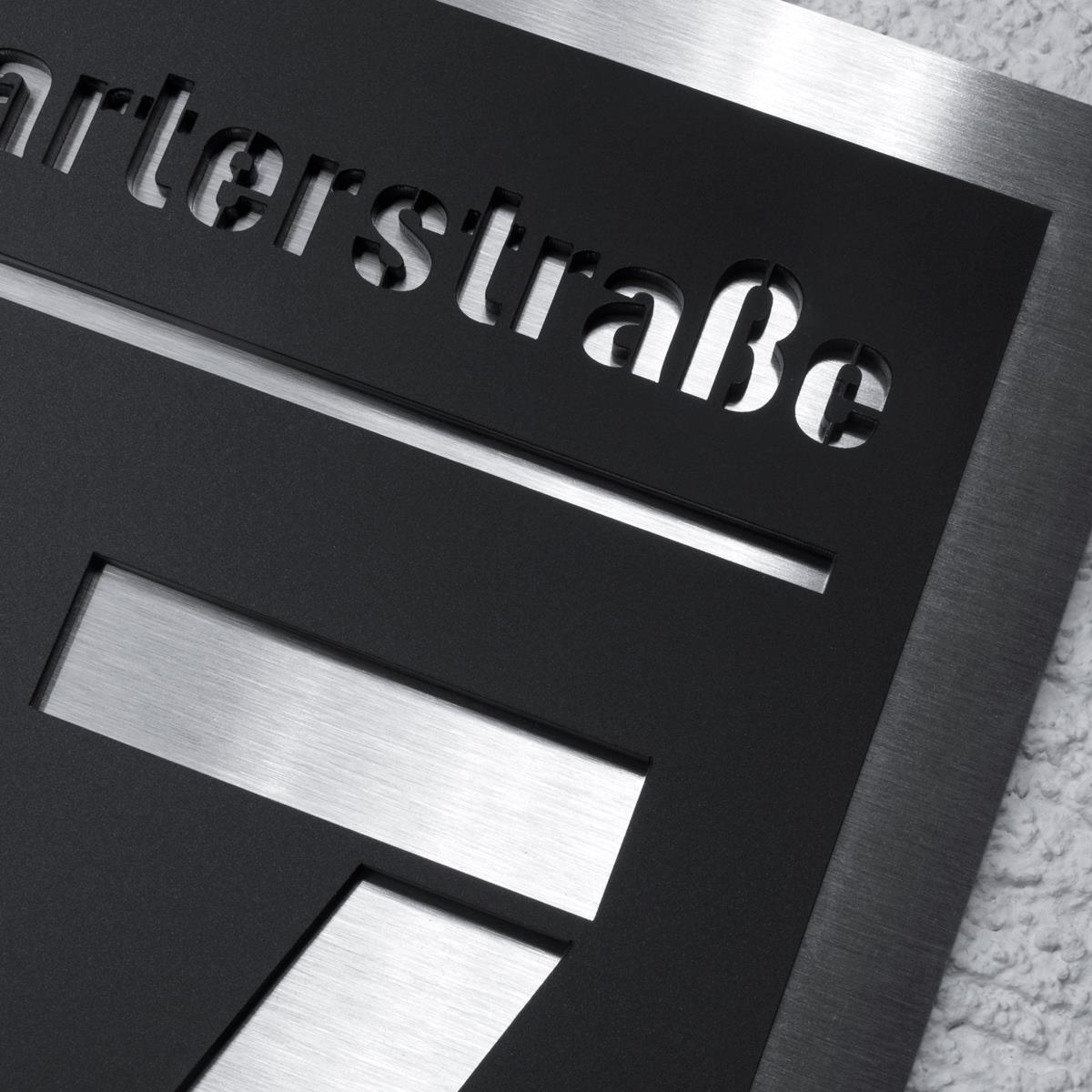 Design Hausnummer Caesar aus Edelstahl