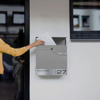 Metzler Briefkasten mit zwei Edelstahl-Namensschildern | personalisiert mit Gravur | Albrecht