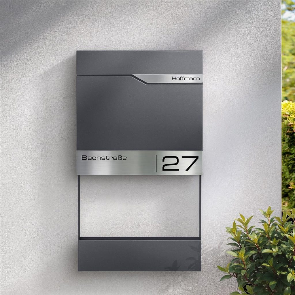 Metzler Briefkasten mit Blumenkasten | personalisiert mit Gravur | Edelstahl-Namensschild | Siebert Frame J