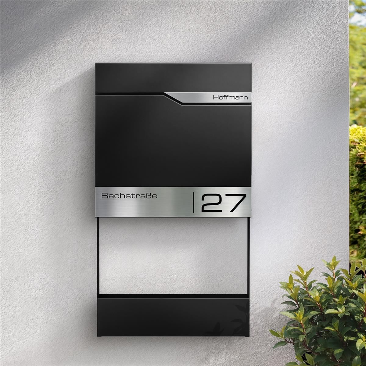 Metzler Briefkasten mit Blumenkasten | personalisiert mit Gravur | Edelstahl-Namensschild | Siebert Frame J