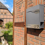 Metzler Briefkasten mit zwei Edelstahl-Namensschildern | personalisiert mit Gravur | Albrecht