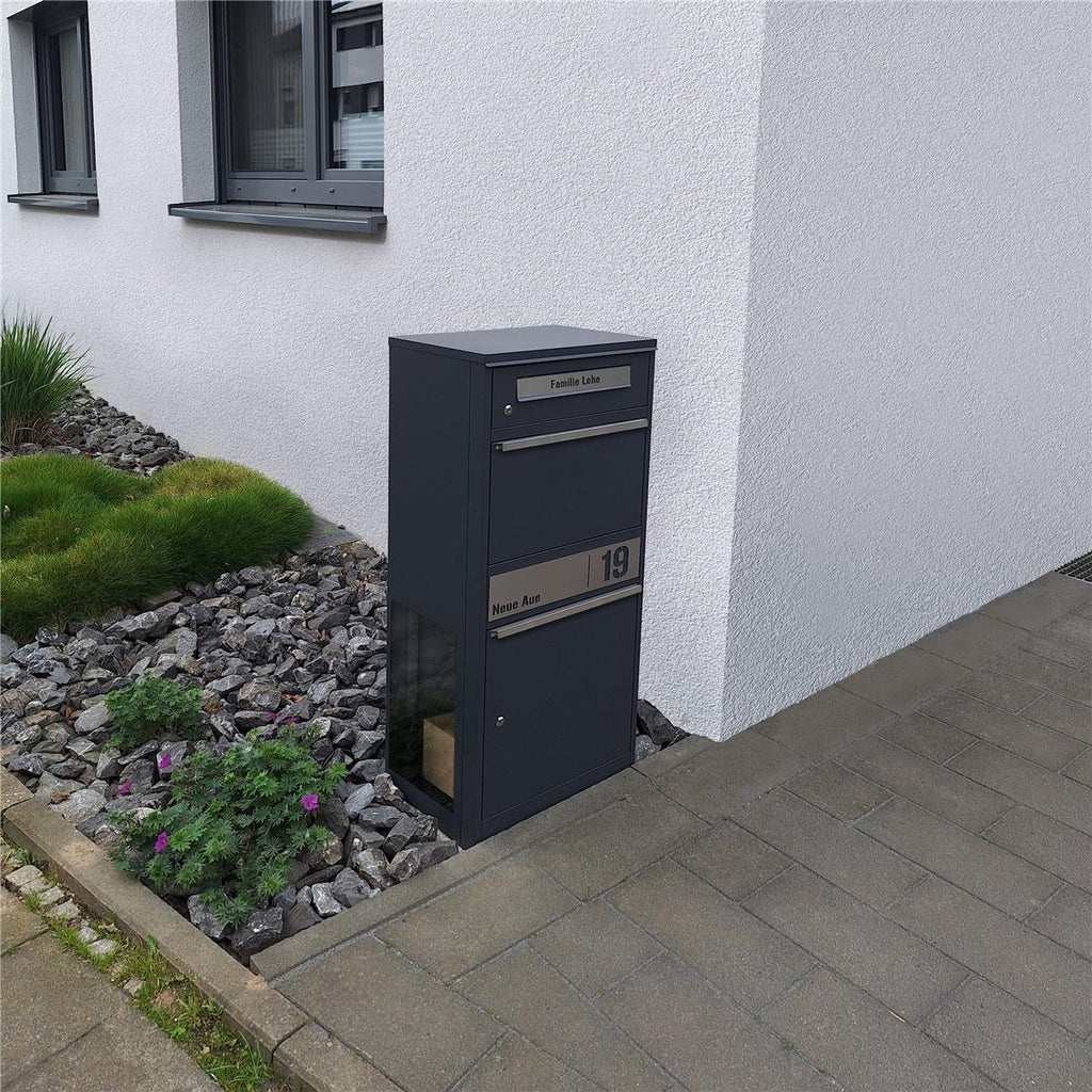 Paketbox mit Briefkasten | mit seitlichen Sichtfenstern | personalisiert mit Gravur | Edelstahl-Namensschild | Anthrazit | Bispo 2 SF