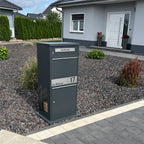 Paketbox mit Briefkasten | mit seitlichen Sichtfenstern | personalisiert mit Gravur | Edelstahl-Namensschild | Anthrazit | Bispo 2 SF