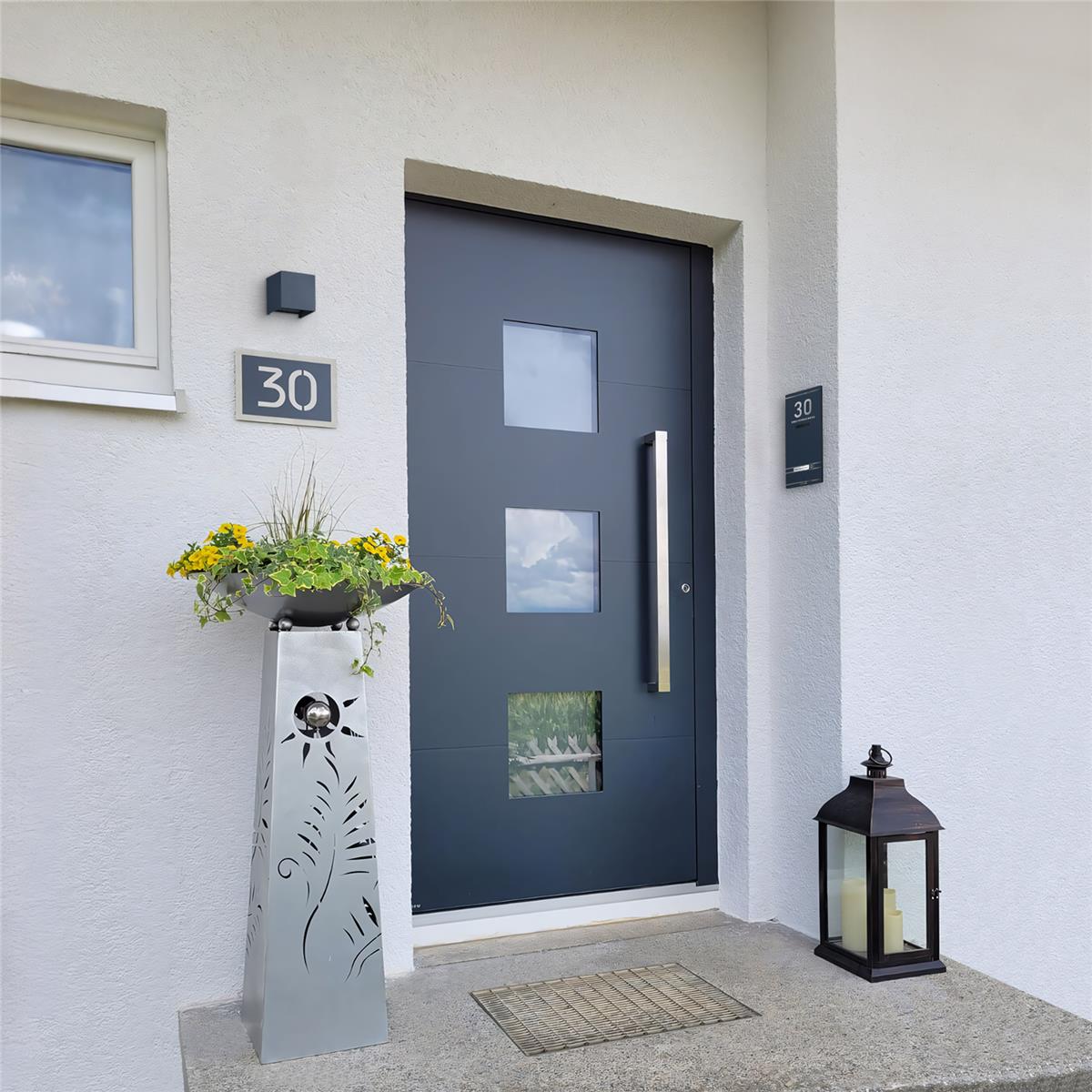 Metzler Hausnummernschild aus Edelstahl Anthrazitgrau RAL 7016
