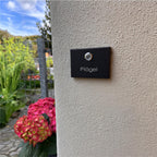 Metzler Aufputz Türklingel | personalisiert mit Gravur | Edelstahl-Taster mit LED | Vitus