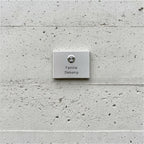 Metzler Aufputz Türklingel | personalisiert mit Gravur | Edelstahl-Taster mit LED | Vitus