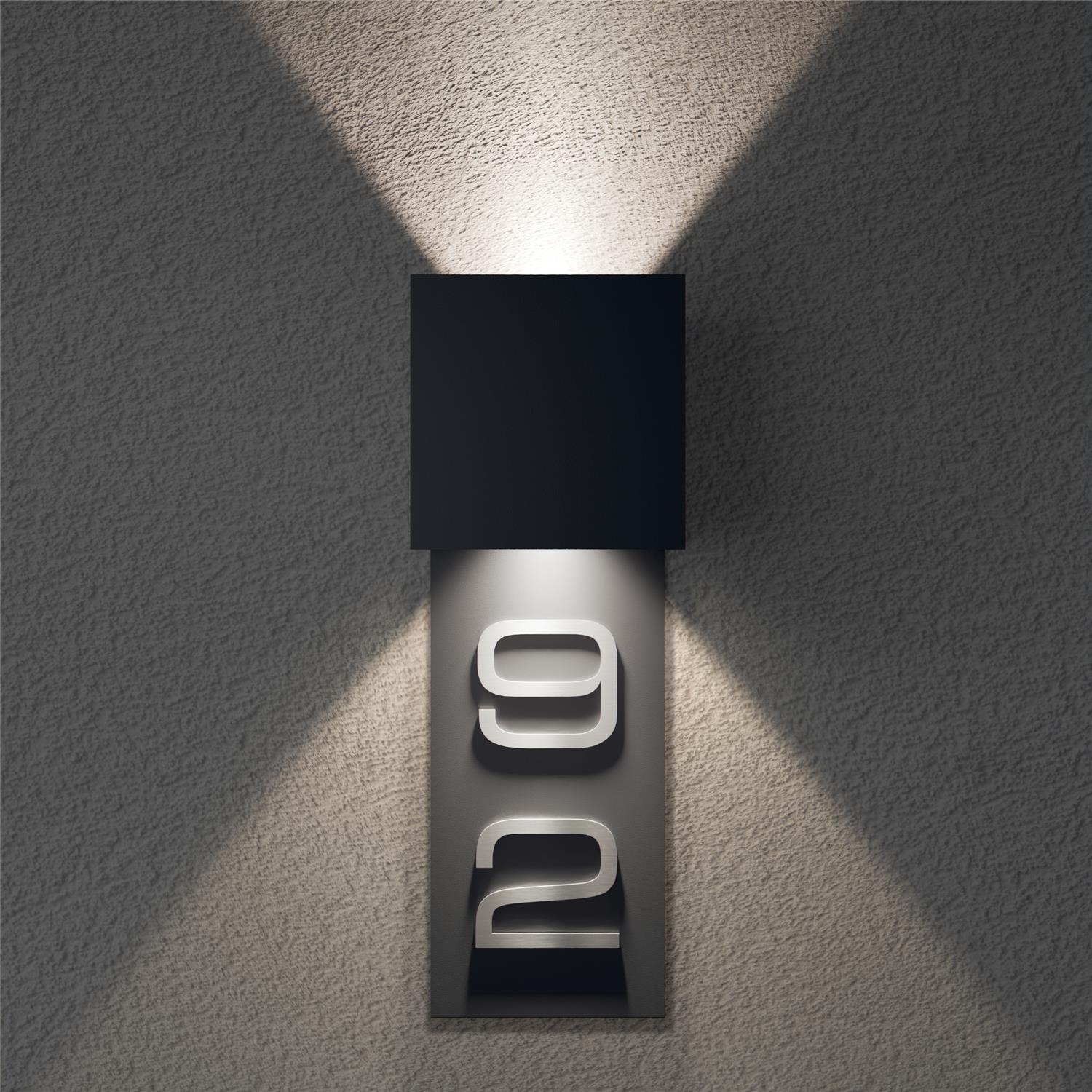 Metzler LED Hausnummer zweistellig | Außenleuchte mit Hausnummernschild | RAL 7016 Anthrazit | Lumic