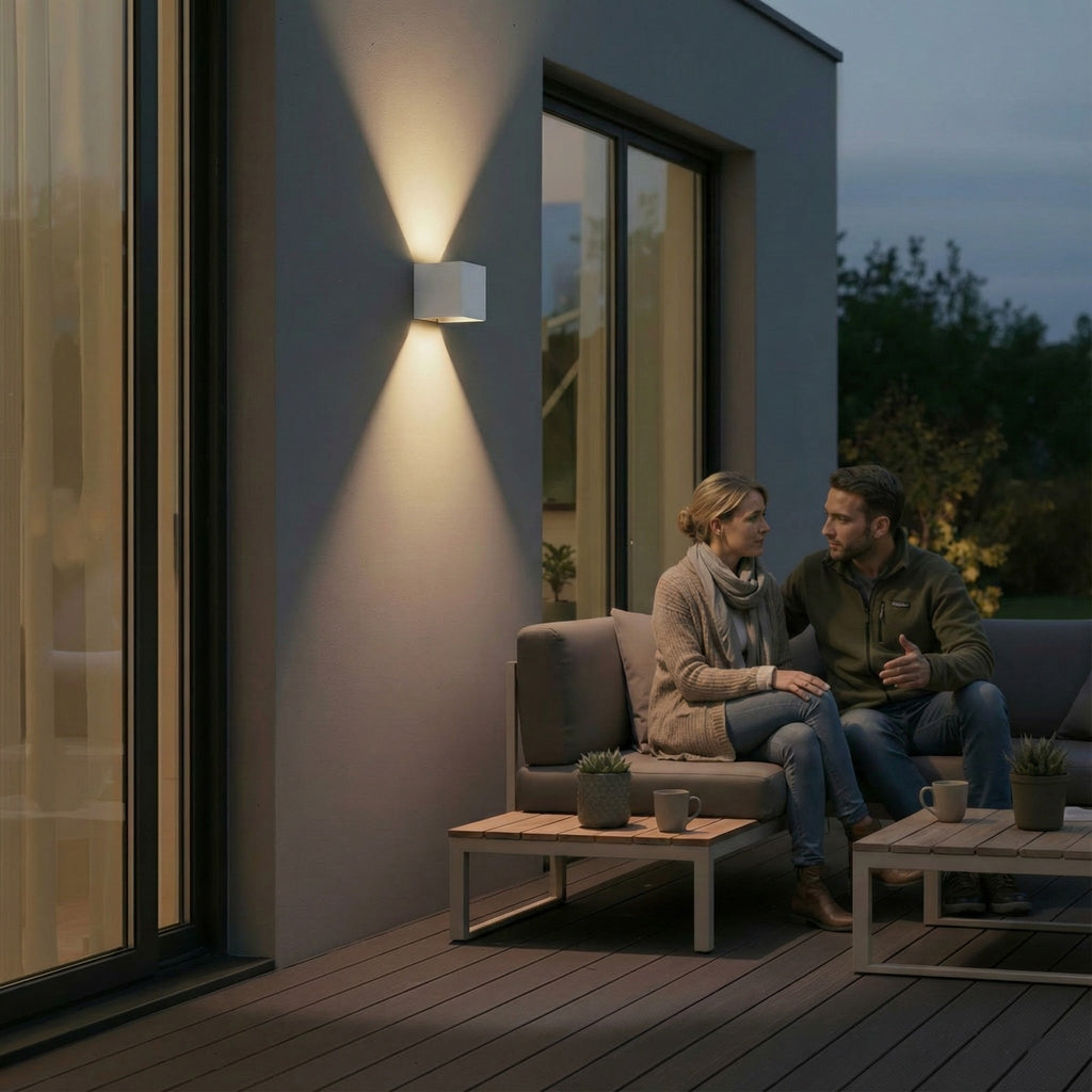 Metzler Up-Down-Light | RGBW | Dimmbar | App-Steuerung | 6,5 W LED Smart-Wandleuchte | Lumic Smart