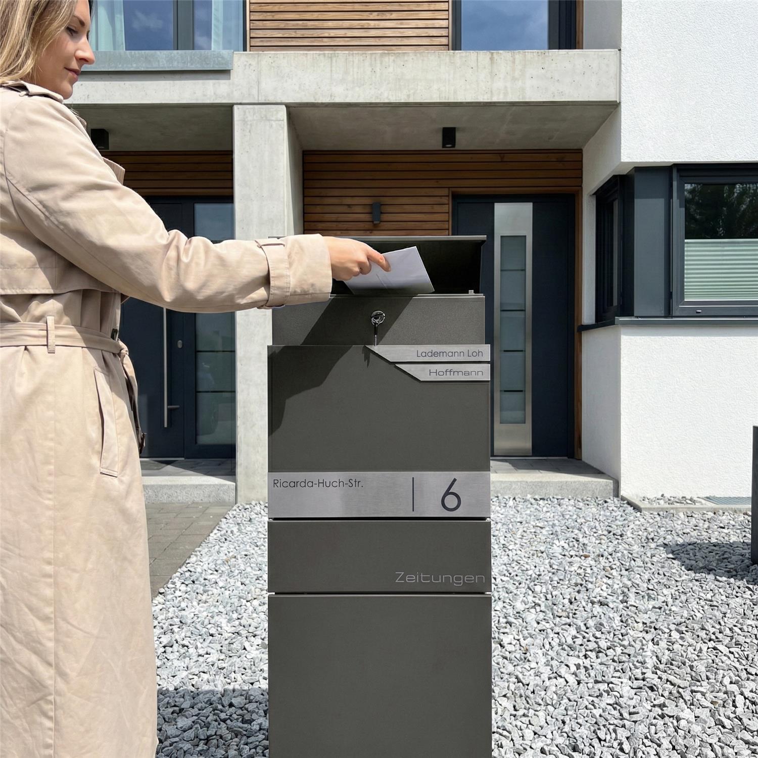 Metzler Standbriefkasten mit Zeitungsfach aus hochwertigem Stahl | Alves 3