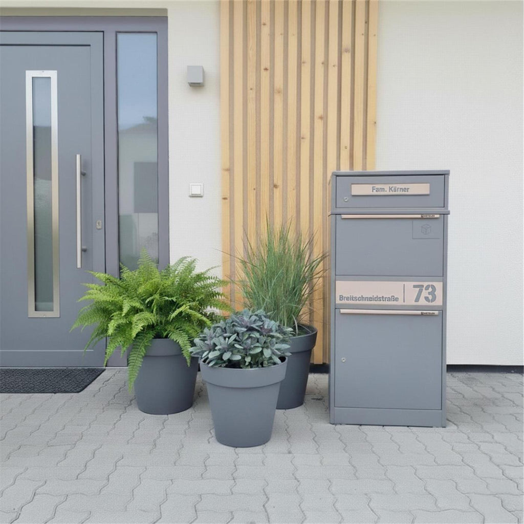 Metzler Paketbox mit Briefkasten | personalisiert mit Gravur | Edelstahl-Namensschild | mit Briefeinwurf | Bispo 2