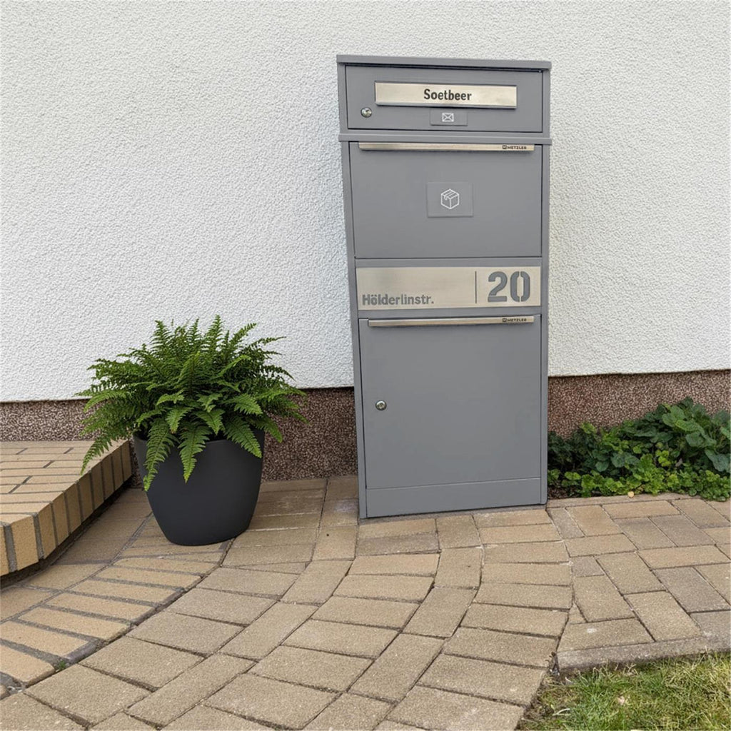 Metzler Paketbox mit Briefkasten | personalisiert mit Gravur | Edelstahl-Namensschild | mit Briefeinwurf | Bispo 2