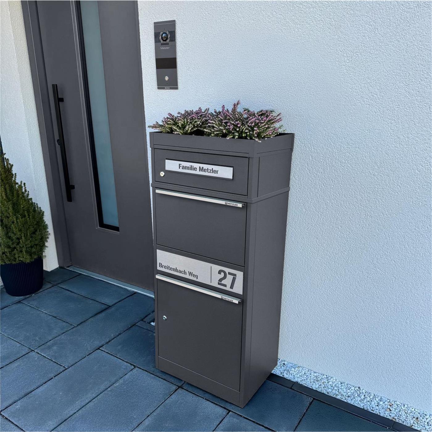Metzler Paketbox mit Briefkasten | personalisiert mit Gravur | Edelstahl-Namensschild | mit Briefeinwurf | Bispo 2