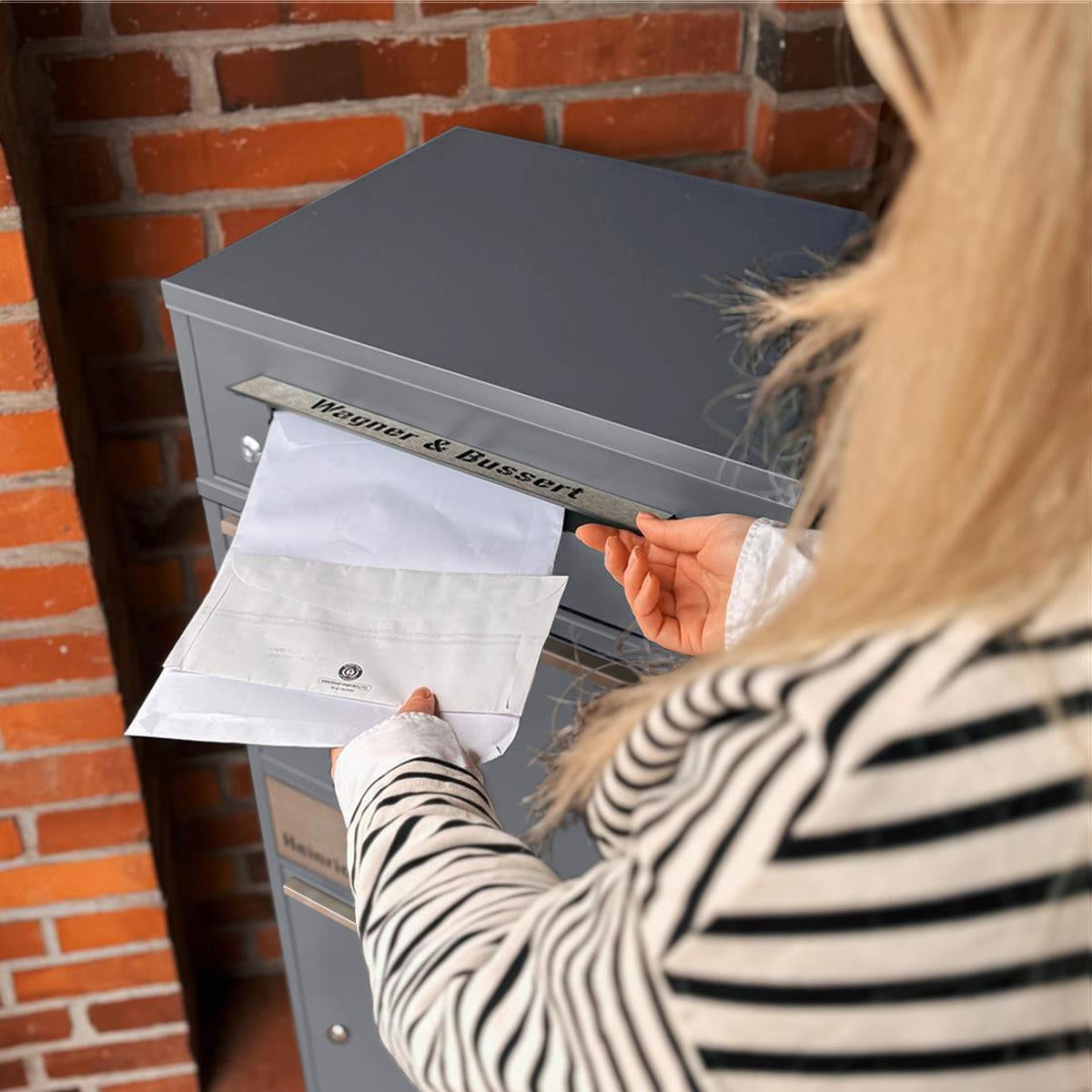 Metzler Paketbox mit Briefkasten | LED | personalisiert mit Gravur | Bispo 2