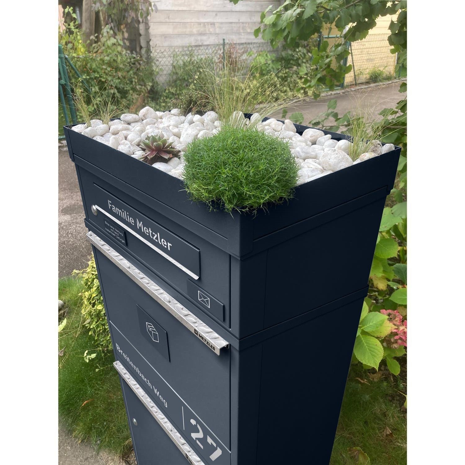 Metzler Paketbox mit Briefkasten | personalisiert mit Gravur | Edelstahl-Namensschild | mit Briefeinwurf | Taren