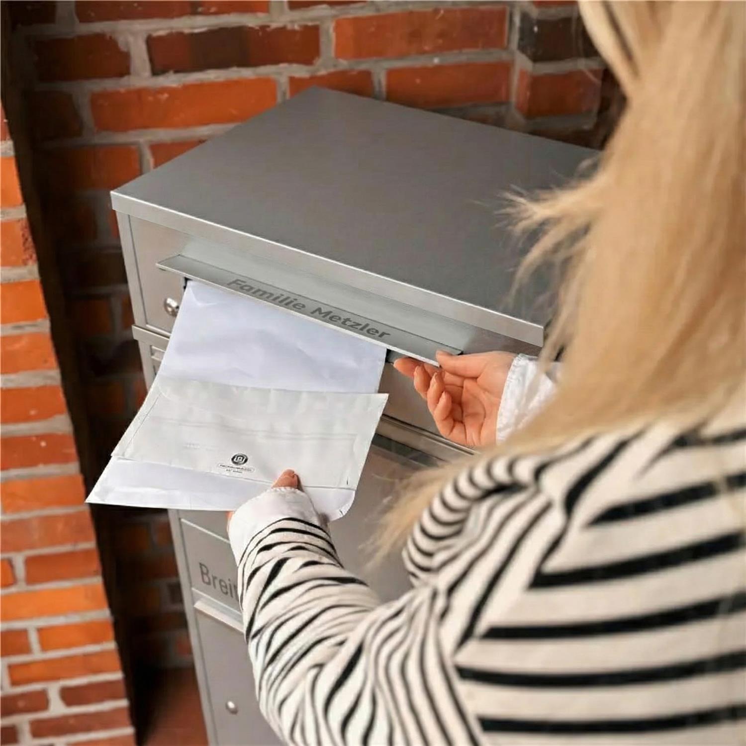 Metzler Paketbox mit Briefkasten | personalisiert mit Gravur | Edelstahl-Namensschild | mit Briefeinwurf | Taren