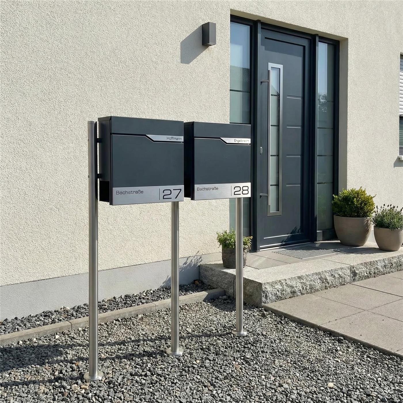 Metzler Edelstahl Standbriefkasten Mehrfamilienhaus mit Lasergravur | Siebert