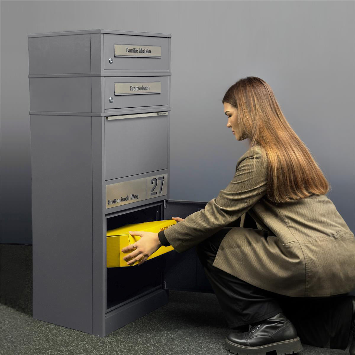 Metzler Paketbox mit 2 Briefkästen | personalisiert mit Gravur | Edelstahl-Namensschild | mit Briefeinwurf | Bispo 2