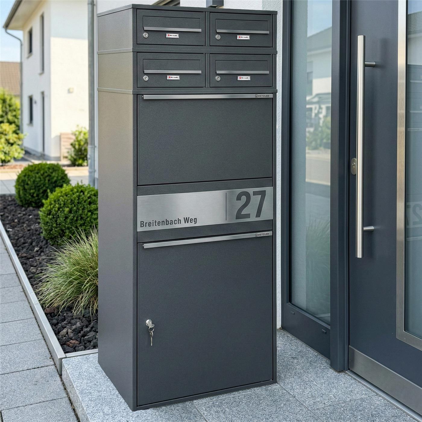 Metzler Paketbox XL mit vier Briefkästen | austauschbare Papiereinleger | personalisiert mit Gravur | Bispo Max 2