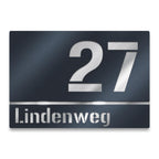 Hausnummernschild mit Straßennamen aus Edelstahl | 25 x 17,5 cm