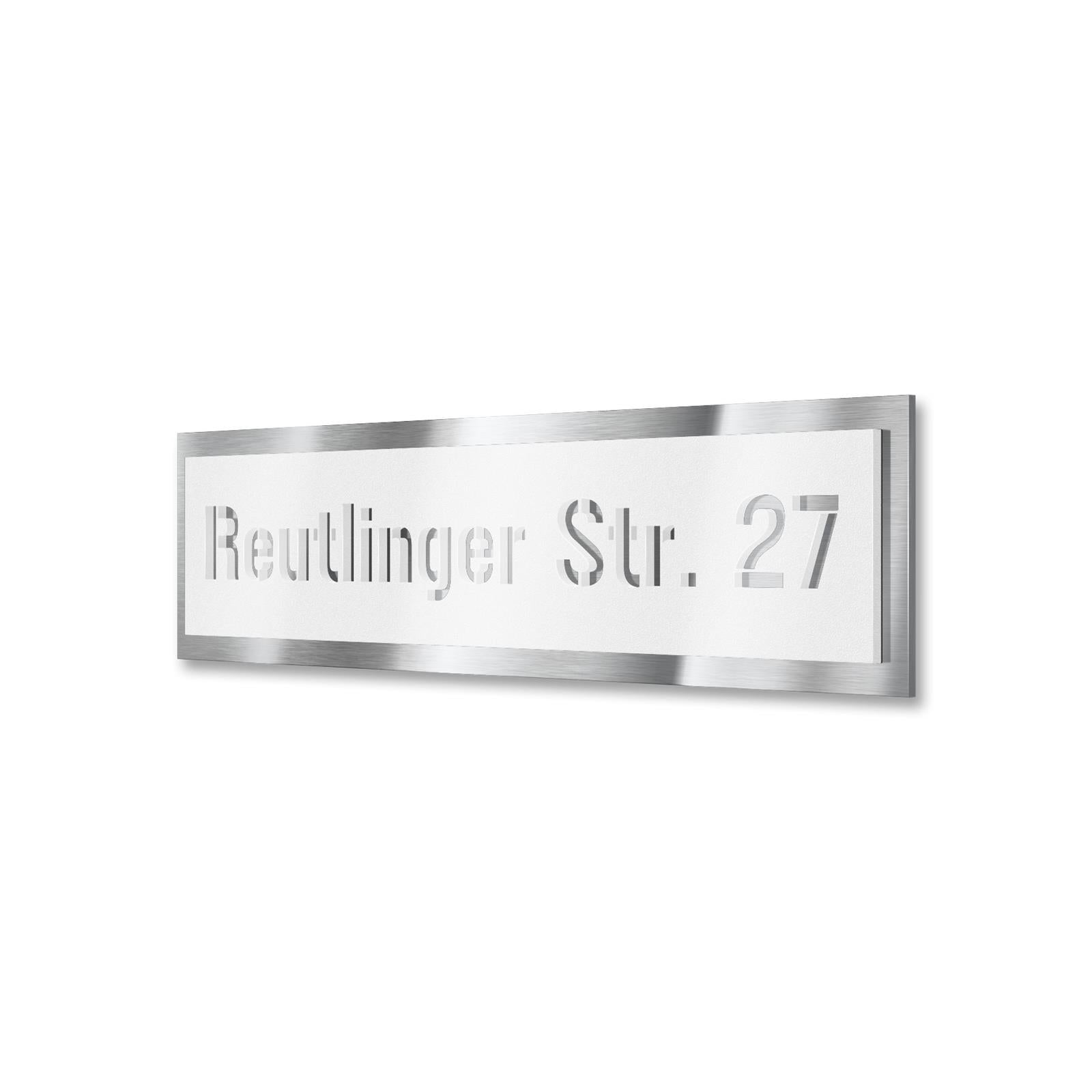 Schild mit Straße & Hausnummer aus Edelstahl in Weiß